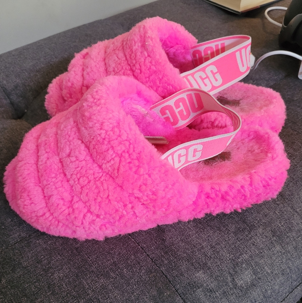 Ugg Fluff Yeah slippers